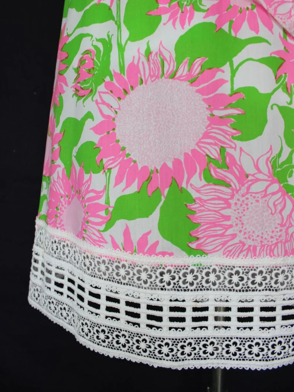 The Lilly Pulitzer vintage midi crochet lace dress skirt sunflowers pink green - Picture 9 of 10